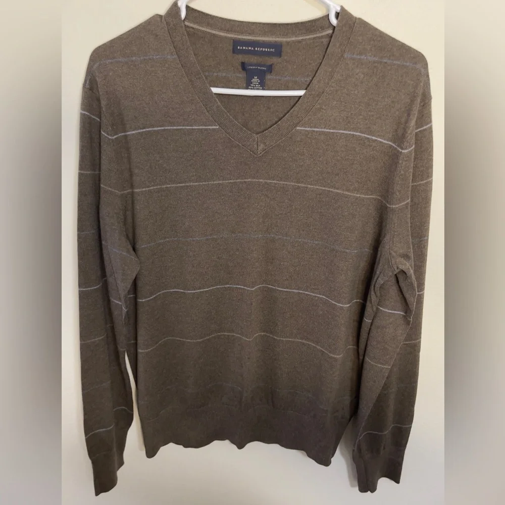 Banana Republic Men’s Silk & Cashmere Luxury Blend V- Neck Sweater Pullover Sz M